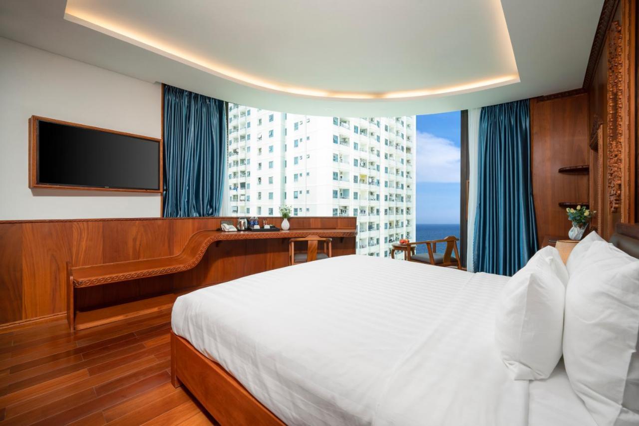Monalisa Luxury Hotel ダナン市 エクステリア 写真