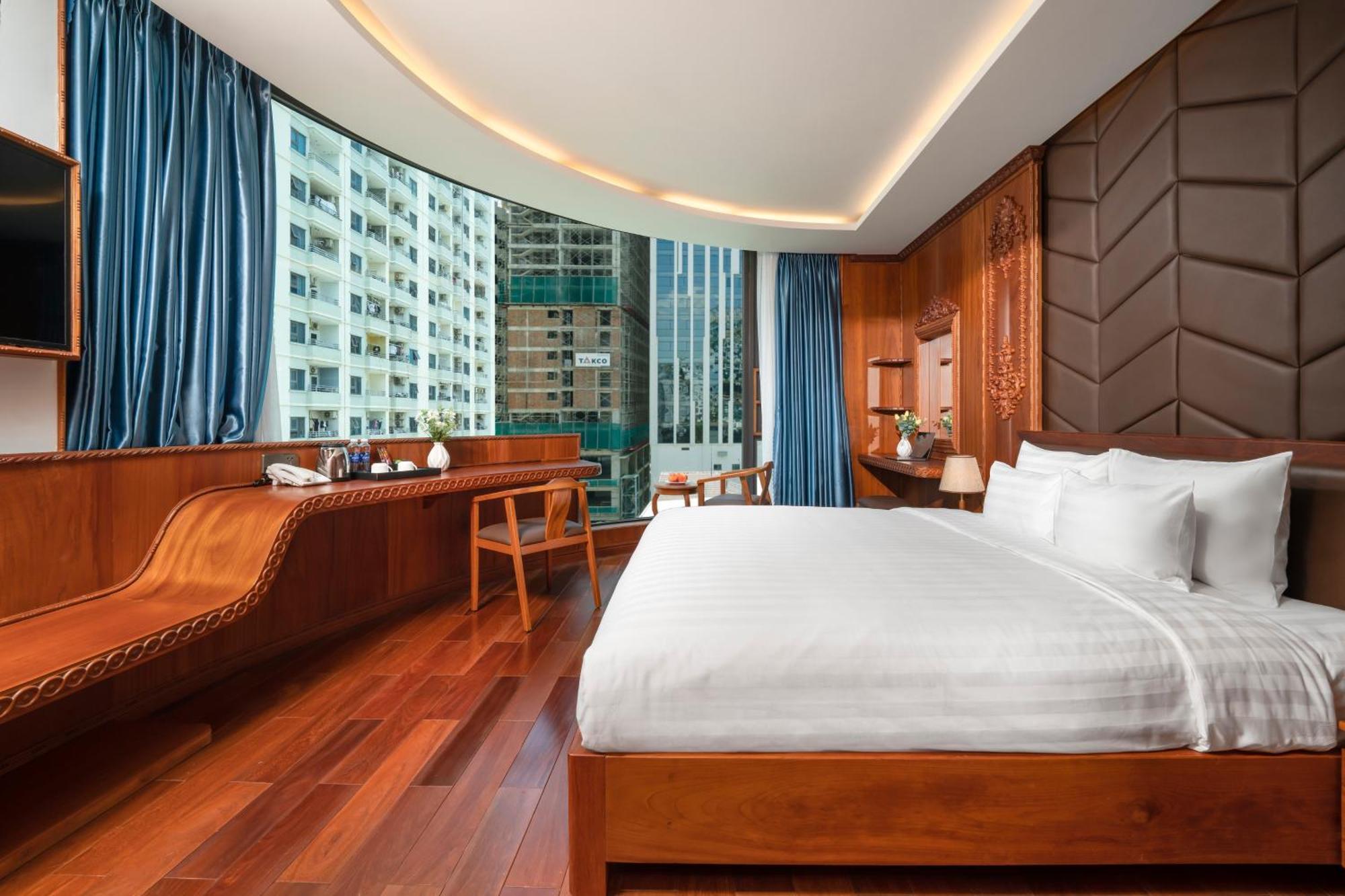 Monalisa Luxury Hotel ダナン市 エクステリア 写真